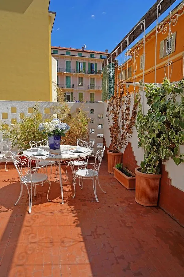 Mombello Loft San Remo Italie